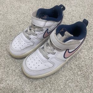 Nike court shoe toddler